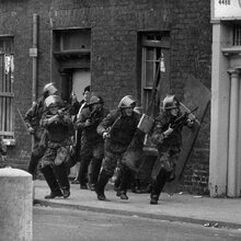 Archives of Khazad-Dum | Don McCullin - British soldiers charging Catholic youths in Londonderry, Northern Ireland, in 1970